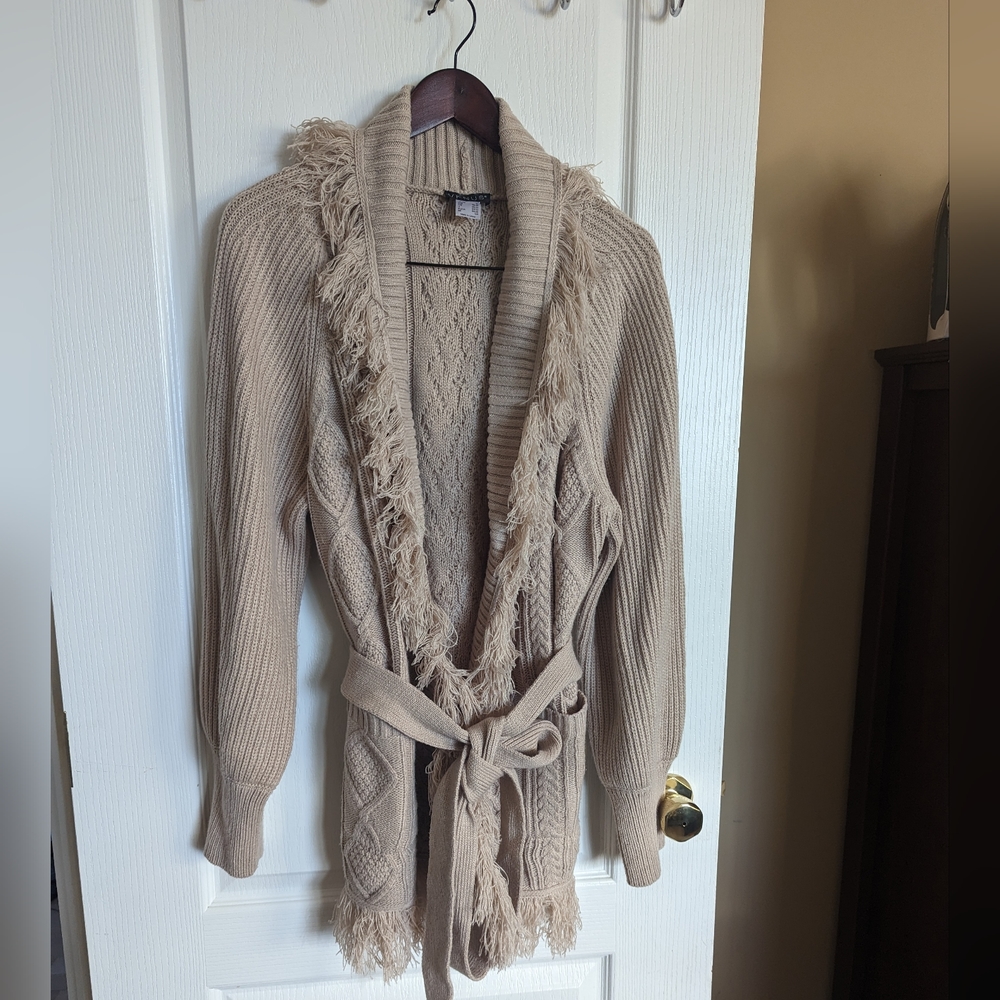 NWOT Venus cable knit cardigan